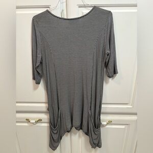 Joseph Ribkoff Black White Striped Shark Bite 3/4 Sleeve Tunic Women’s Size 12